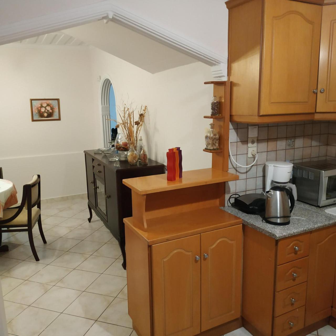 Apartment Gio III ไซคิย์นธอสทาวน์ ภายนอก รูปภาพ